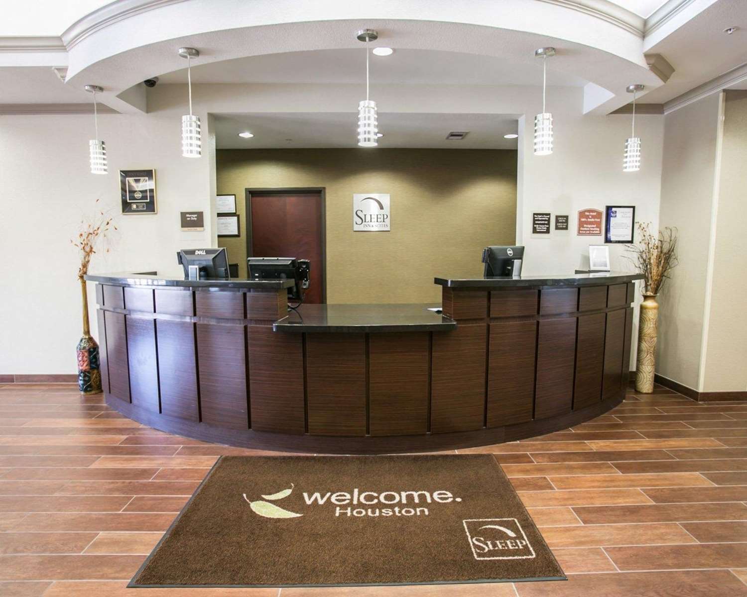 北休斯顿 I-45 斯利普套房酒店(RestWell Inn & Suites Houston) 图片5