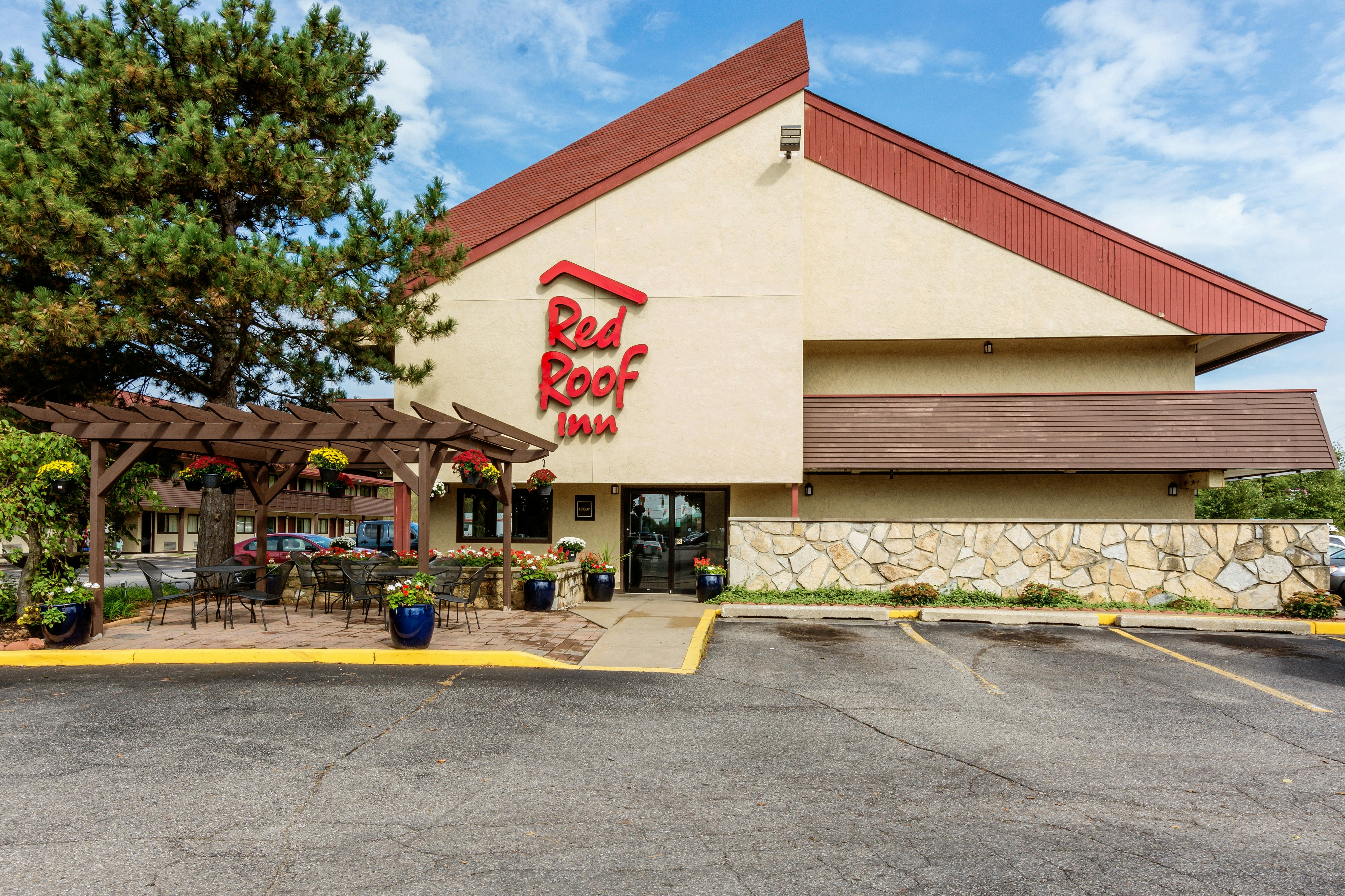Red Roof Inn Grand Rapids Airport 29/33