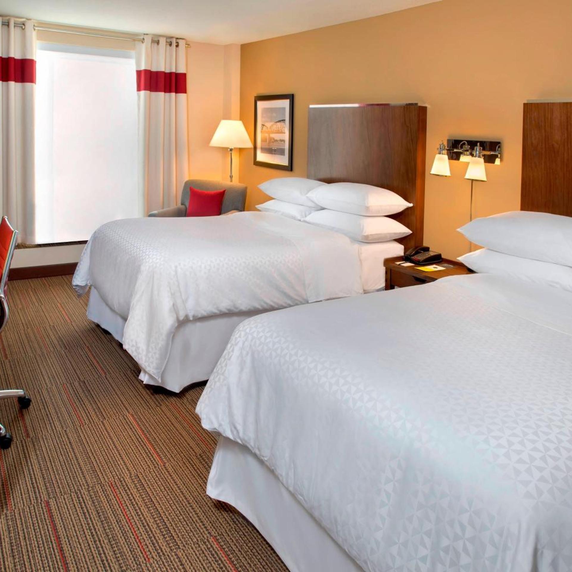 Room at Four Points by Sheraton Charleston, CHARLESTON - WV