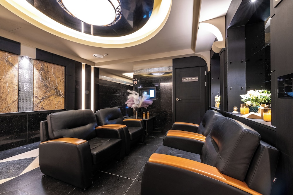 New Chonji Hotel 43/66