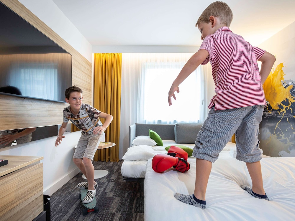 Novotel Annecy Centre 52/74
