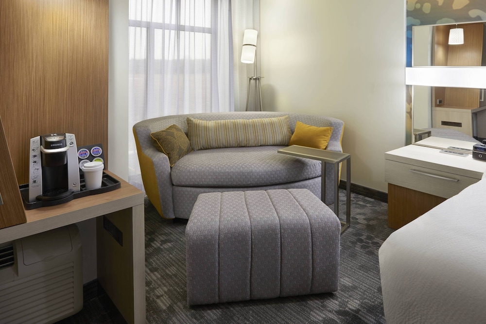 Courtyard by Marriott Oshawa 27/54