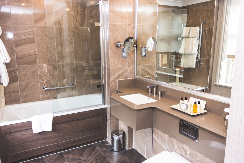 Audleys Wood Hotel 48/50