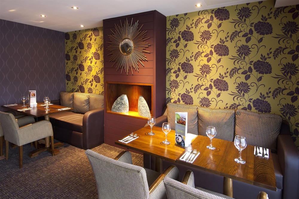 Premier Inn Warwick 41/53