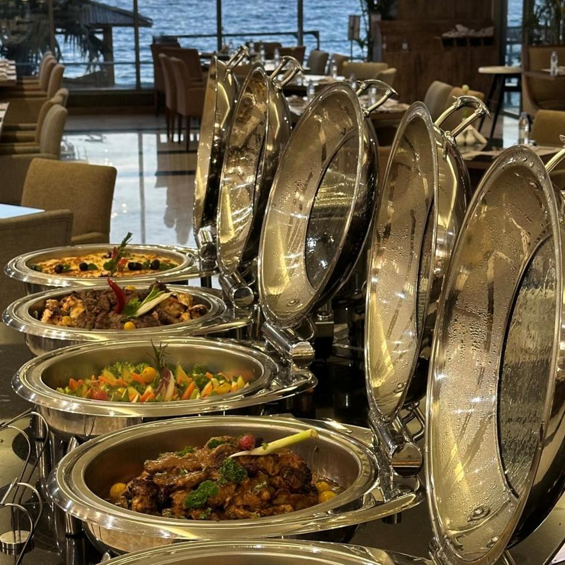 فندق ويفز(Waves Hotel) 43/75