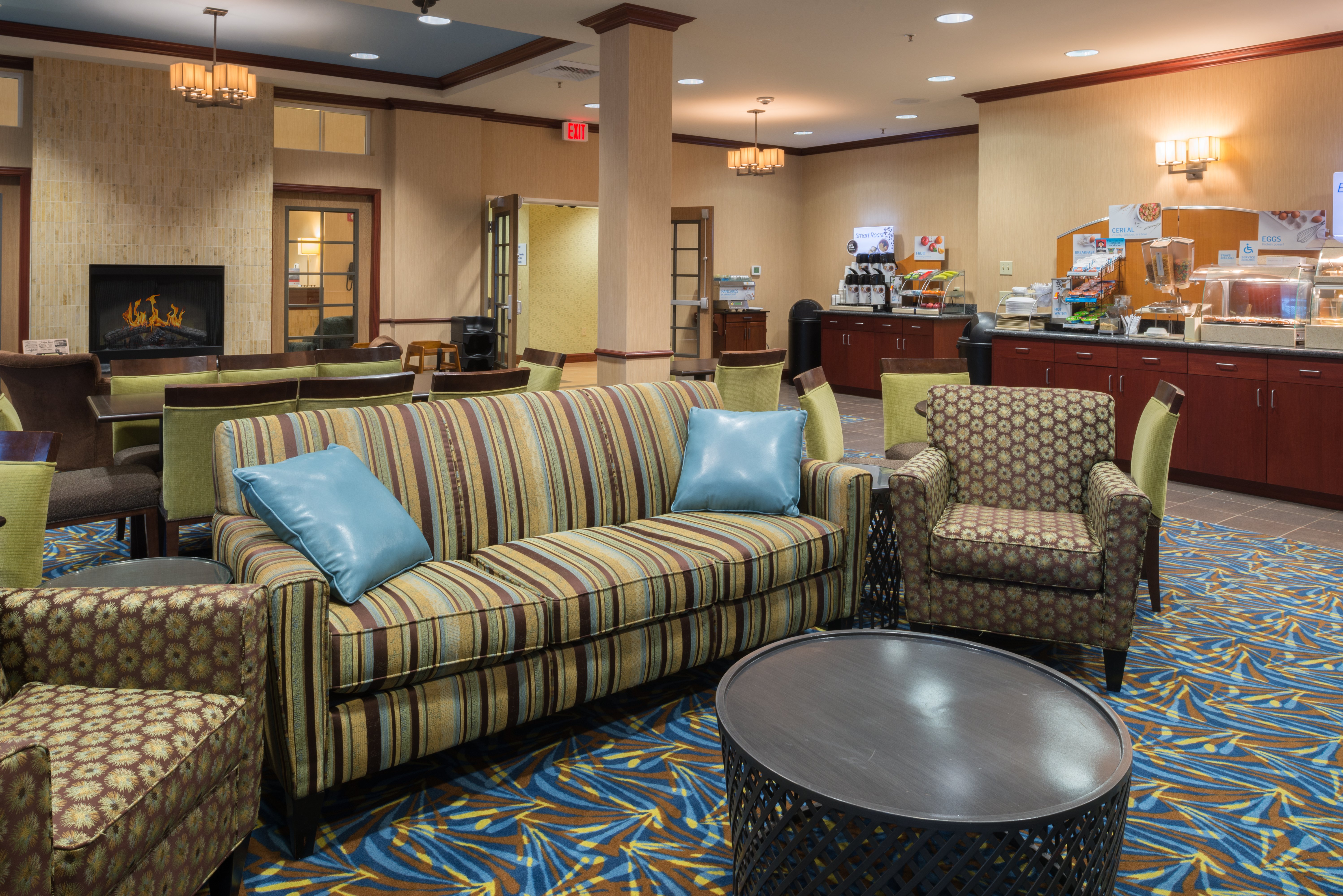 Holiday Inn Express Hotel & Suites North Sequim 55/77