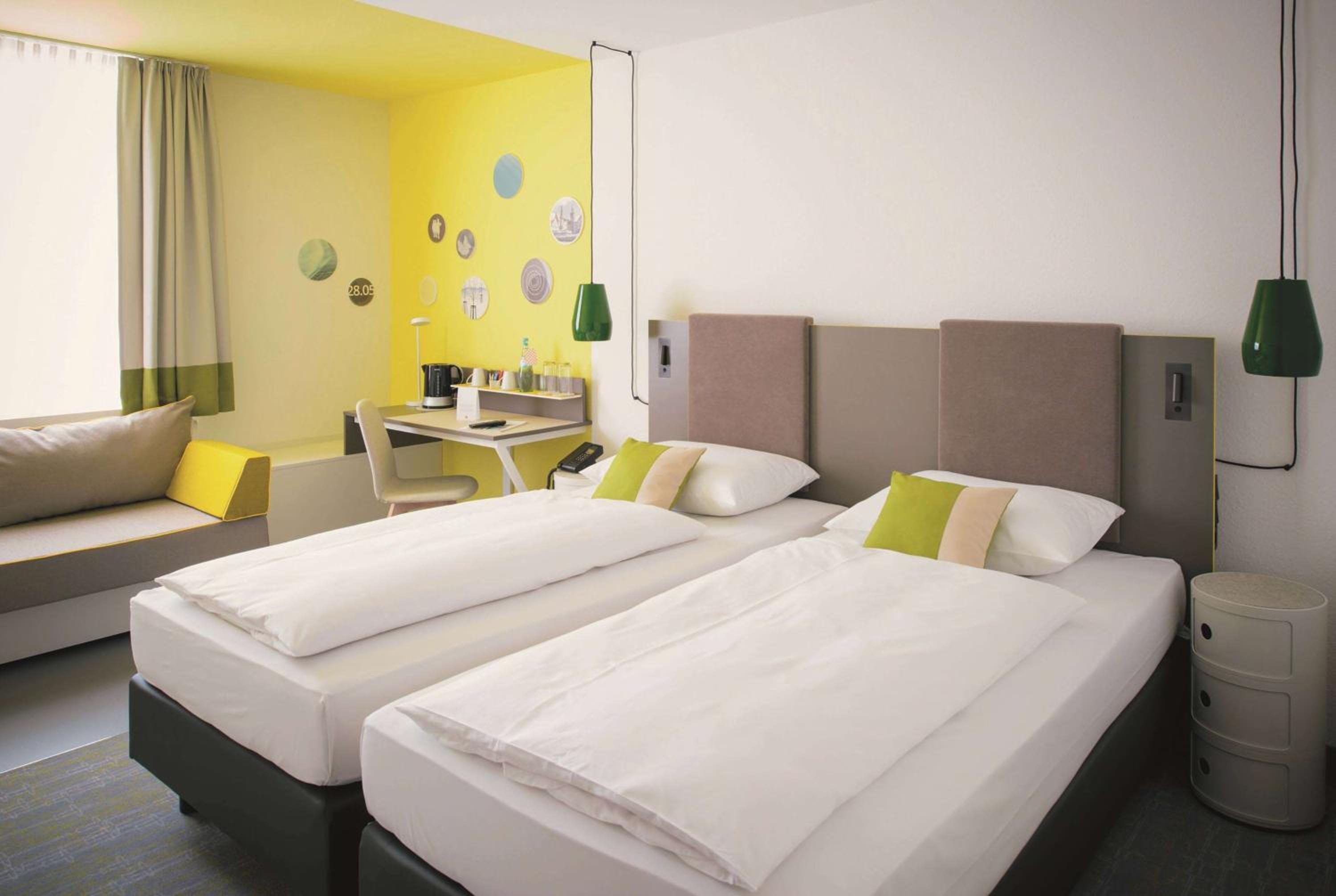 Lounge, Double Bed