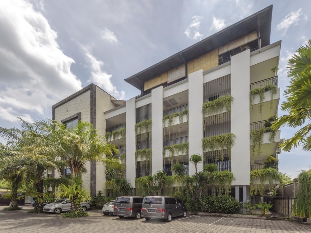 Umalas Hotel And Residence 42/50