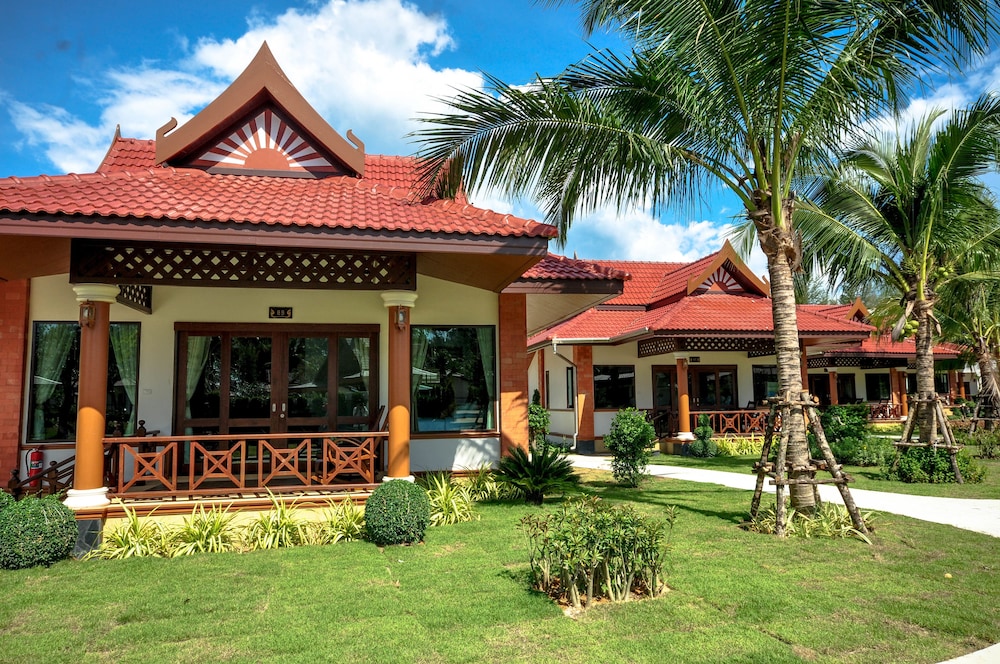 The Sunset Beach Resort Koh Kho Khao 43/50