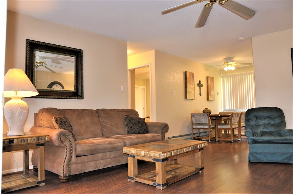 Pinecliff Village Resort 34/69