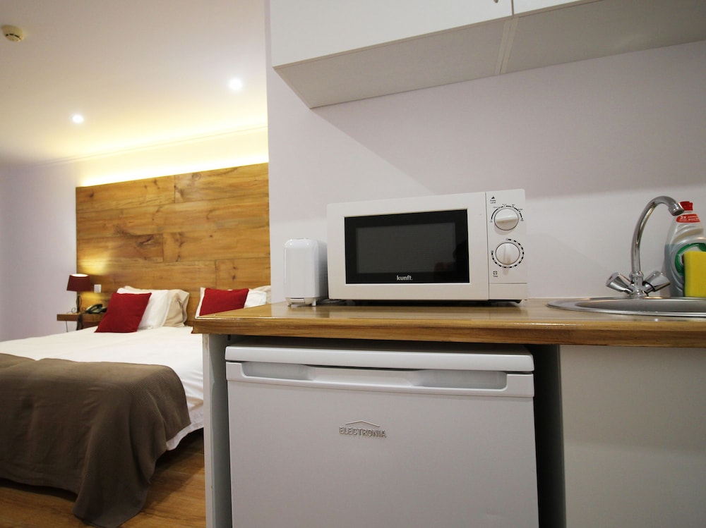 GuestHouse Vila Lusitania 24/50