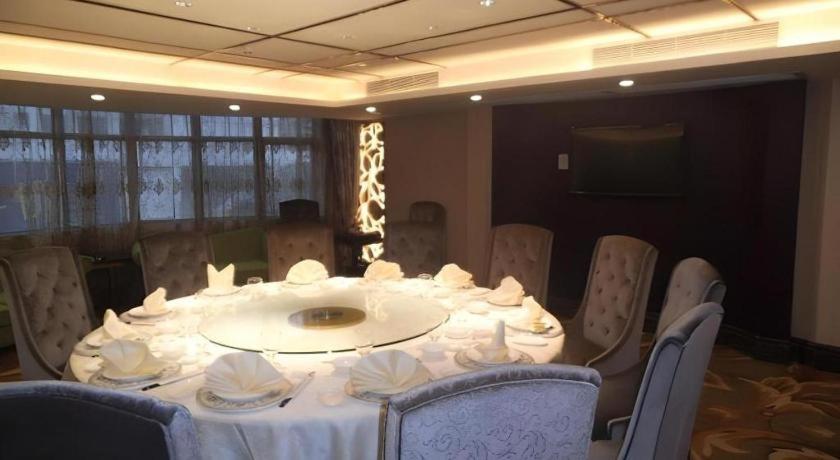 Shenzhen Futian Huaqiang South Feiyuan Hotel 35/49