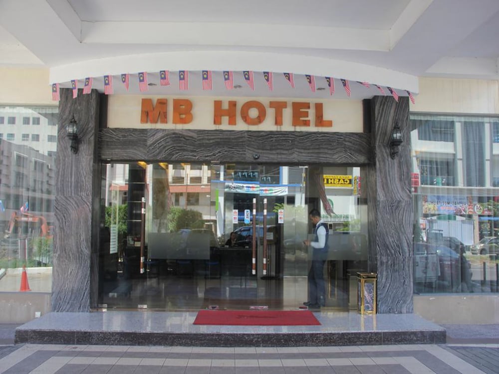 MB Hotel 2/47