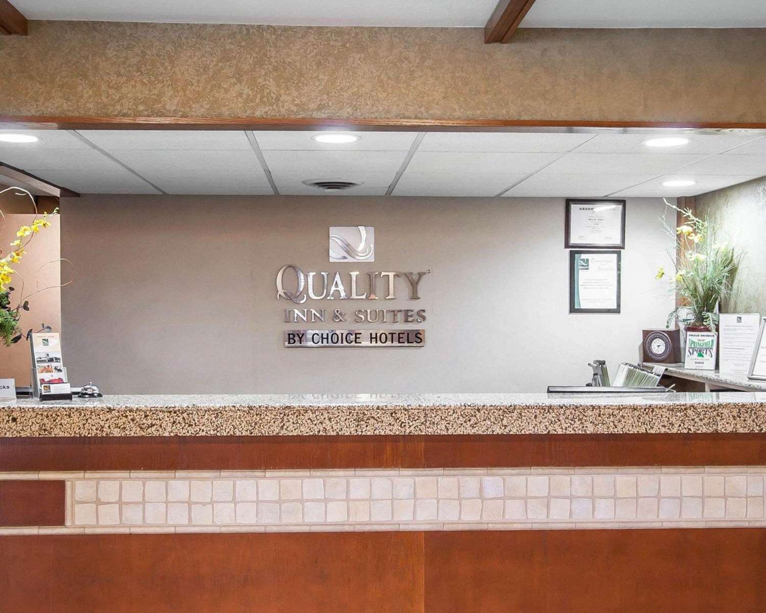 Quality Inn & Suites North Springfield MO 8/45