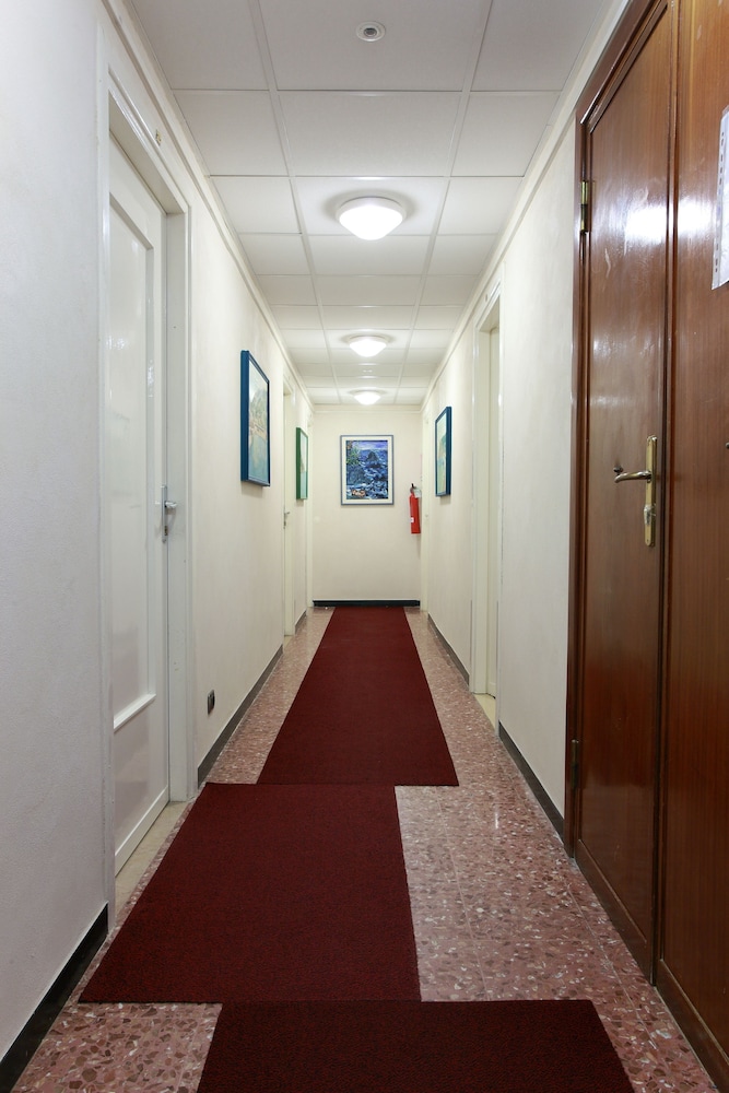 Albergo Al Carugio 33/50