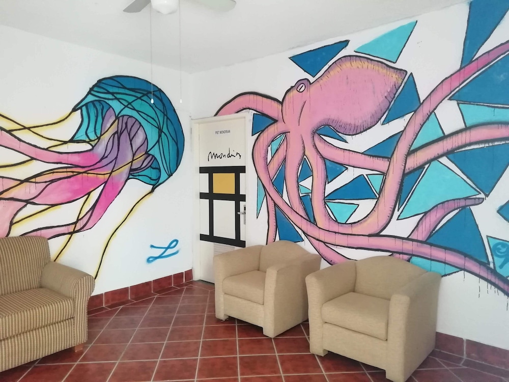 Nirvana Hostel Cancun Hotel Zone 46/51