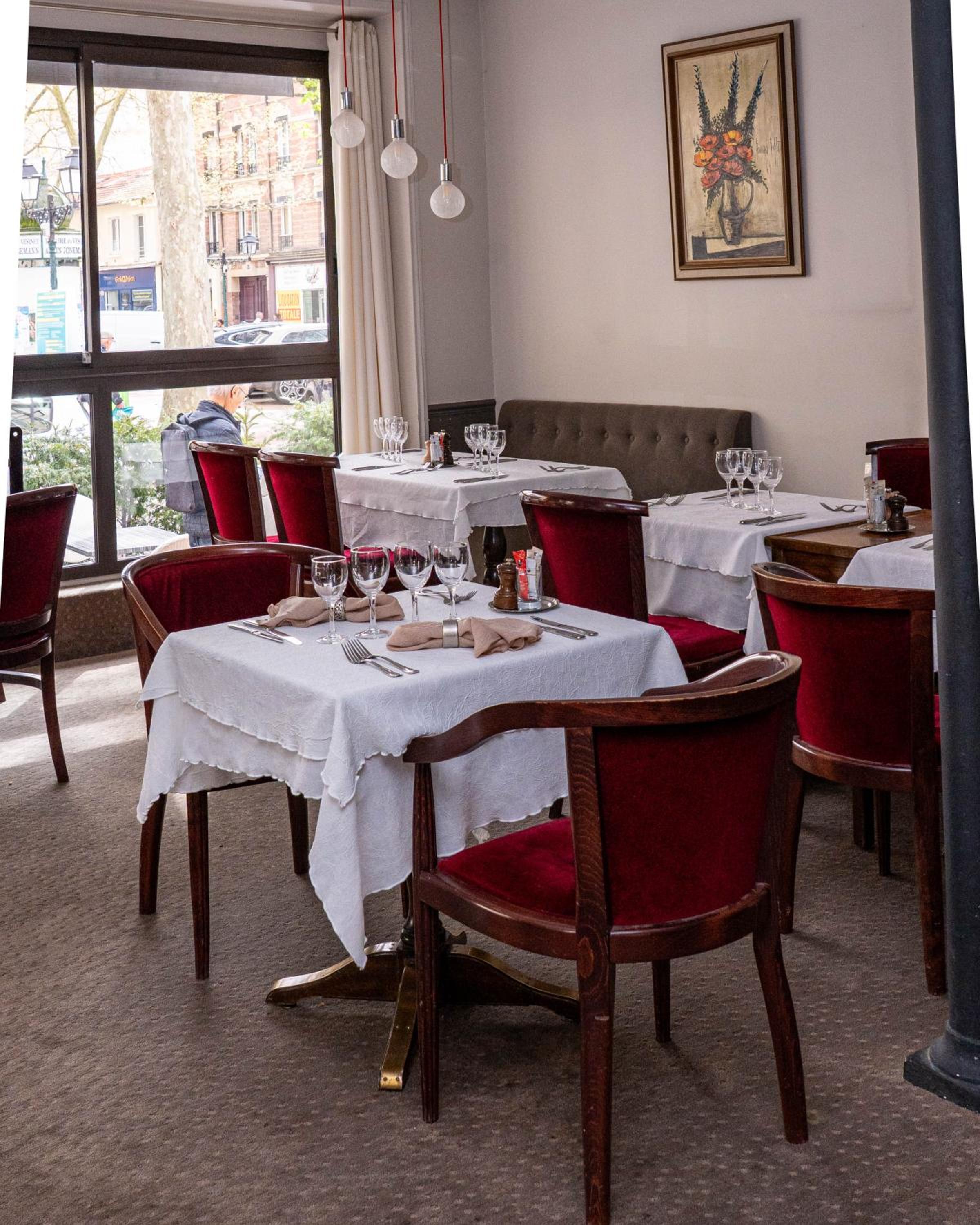 Hotel Paris Vesinet 21/29