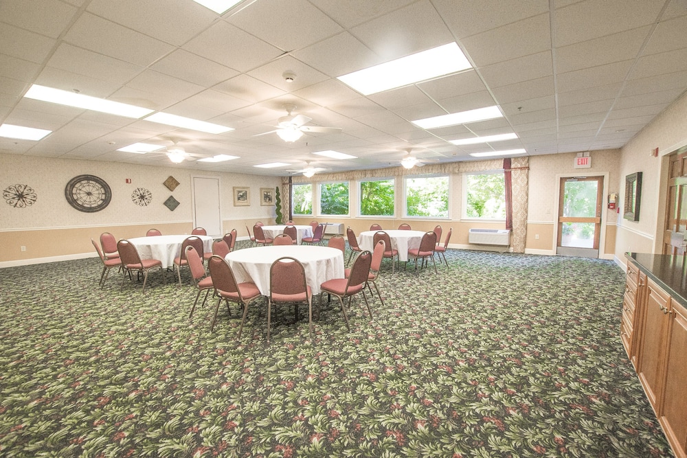 Lake Chatuge Lodge 39/42