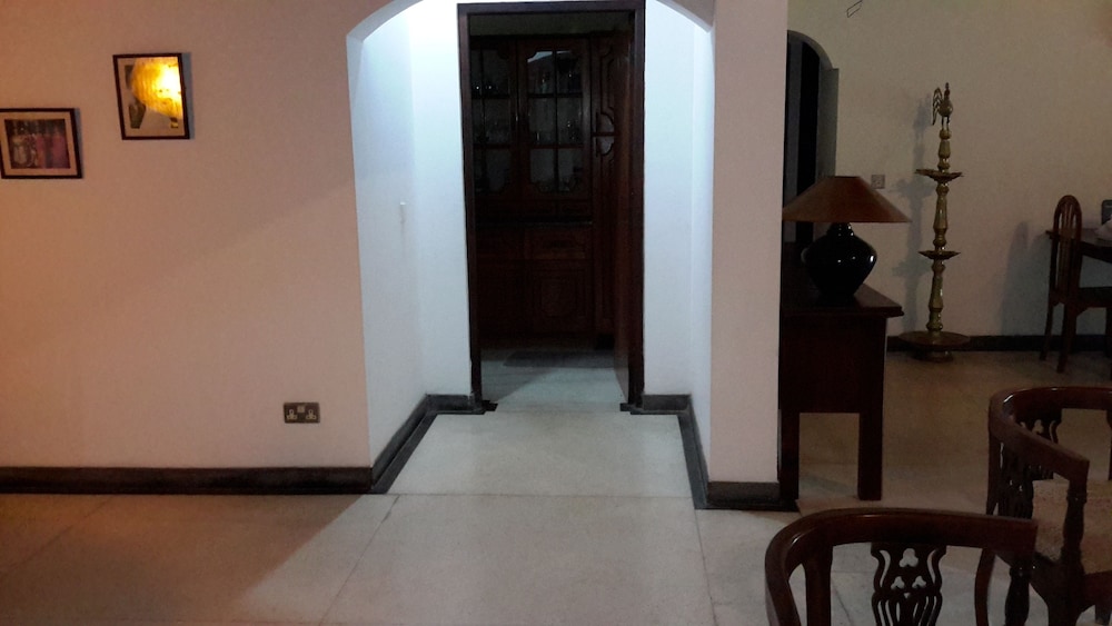 Arangala Bungalow 11/29