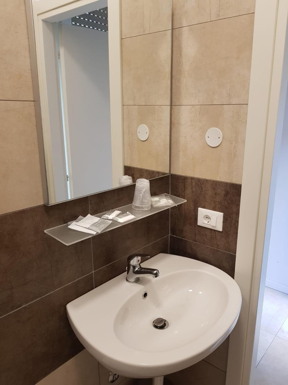 Hotel Condor 47/50
