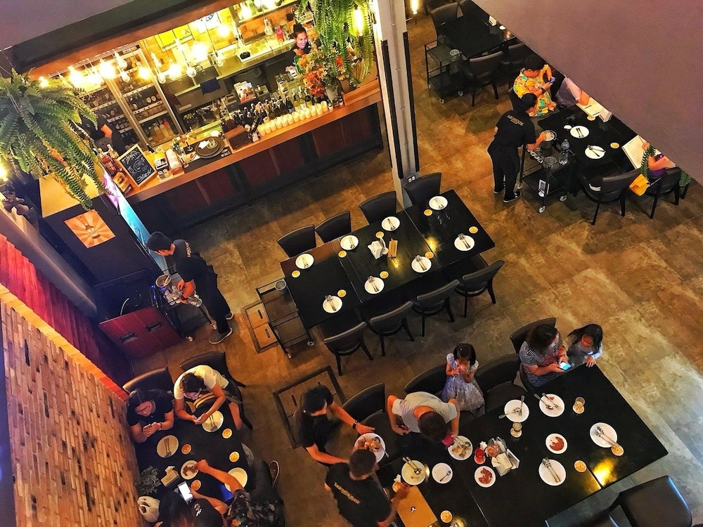 Farmhouse Hotel Ranong 66/68