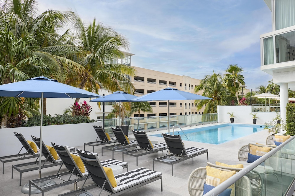 Hyatt Centric South Beach Miami 63/65