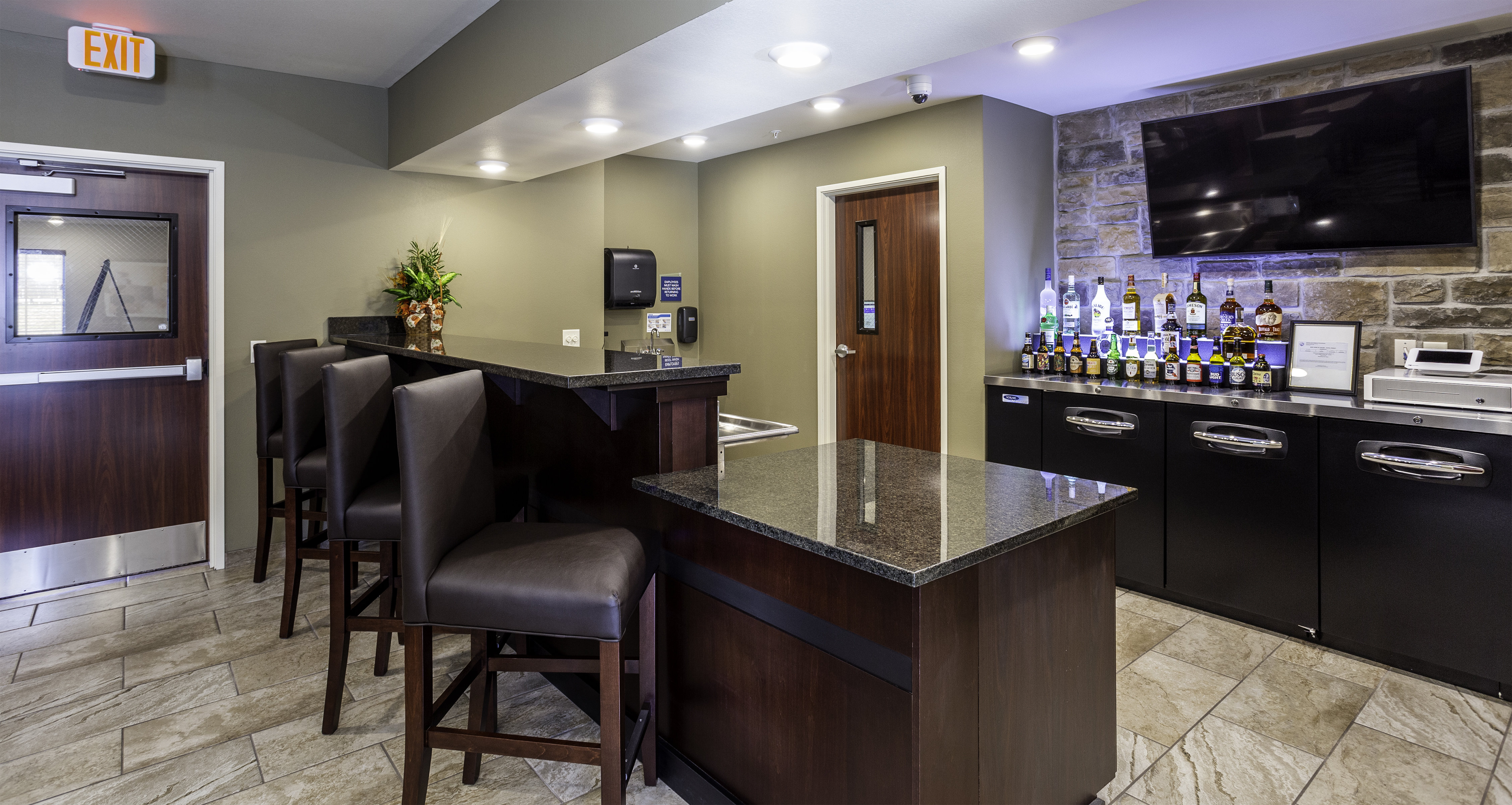 Cobblestone Inn & Suites - Brookville 37/48