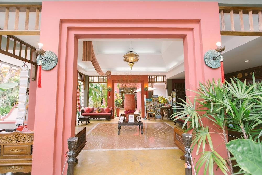 THE OPIUM SERVICED APARTMENT AND HOTEL 10/50