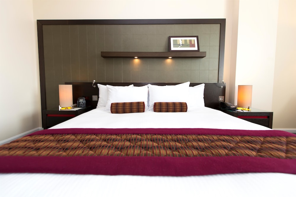Hilton London Canary Wharf 27/74