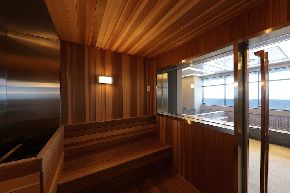 Mercure Ambassador Ulsan 17/50