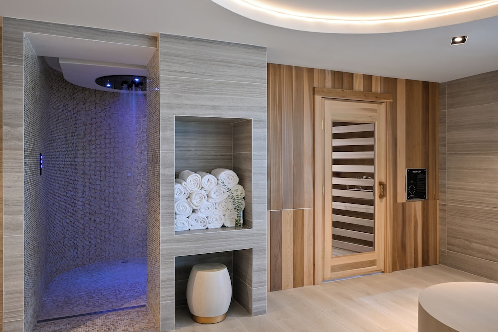 Amrit Ocean Resort & Residences - Singer Island 25/42