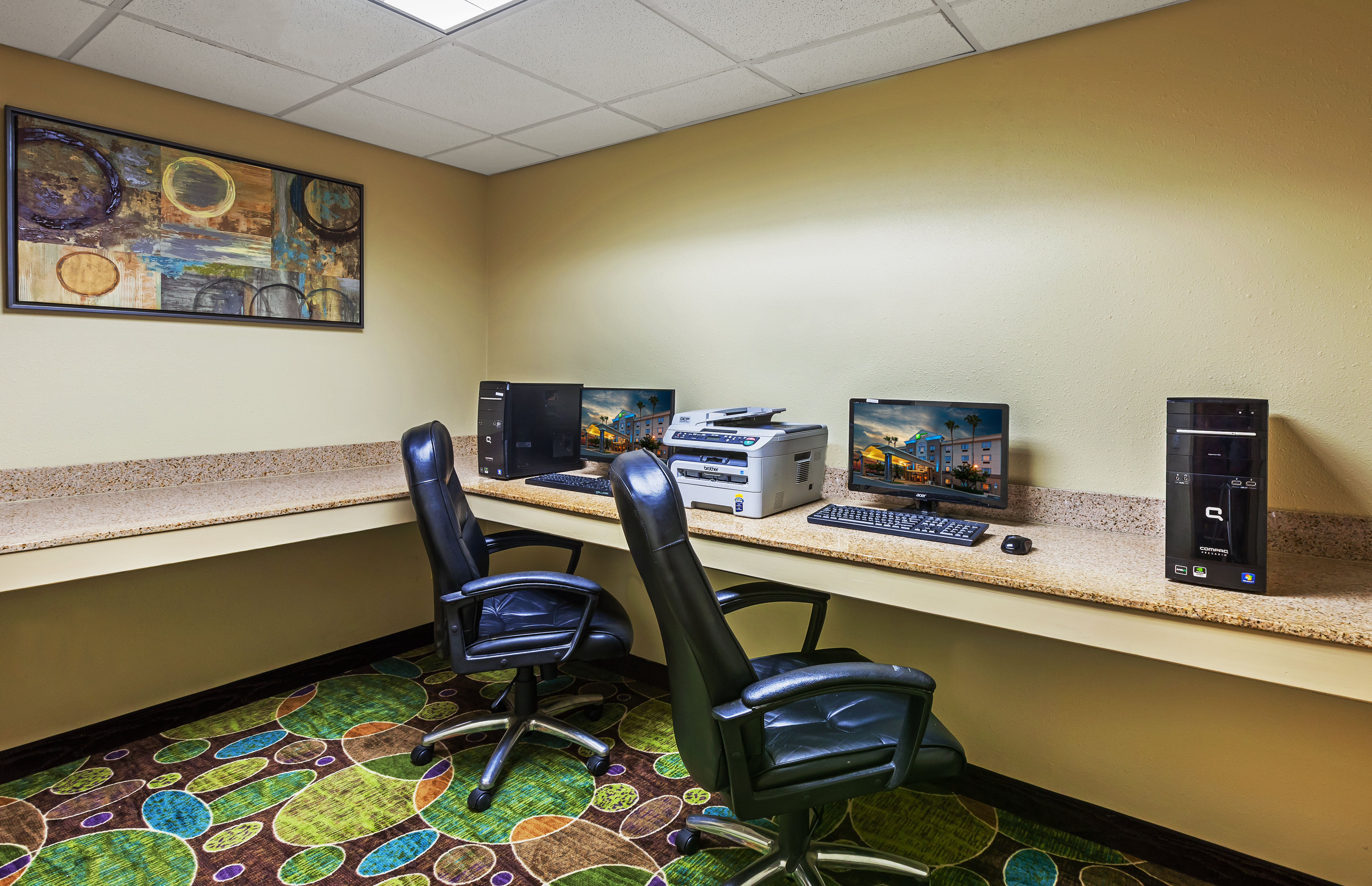 Holiday Inn Express Hotel And Suites Pharr 36/40