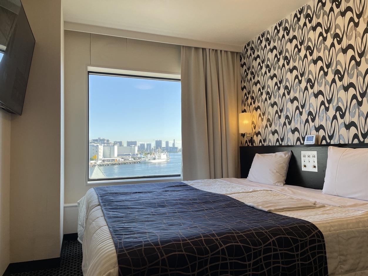 Bridge, Rainbow, Double Bed, Bay View, Smoking