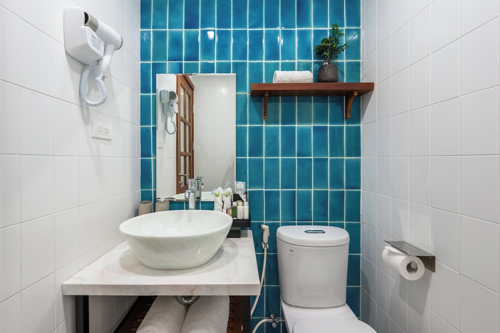 Le Parfum Apartment & Hotel 49/50