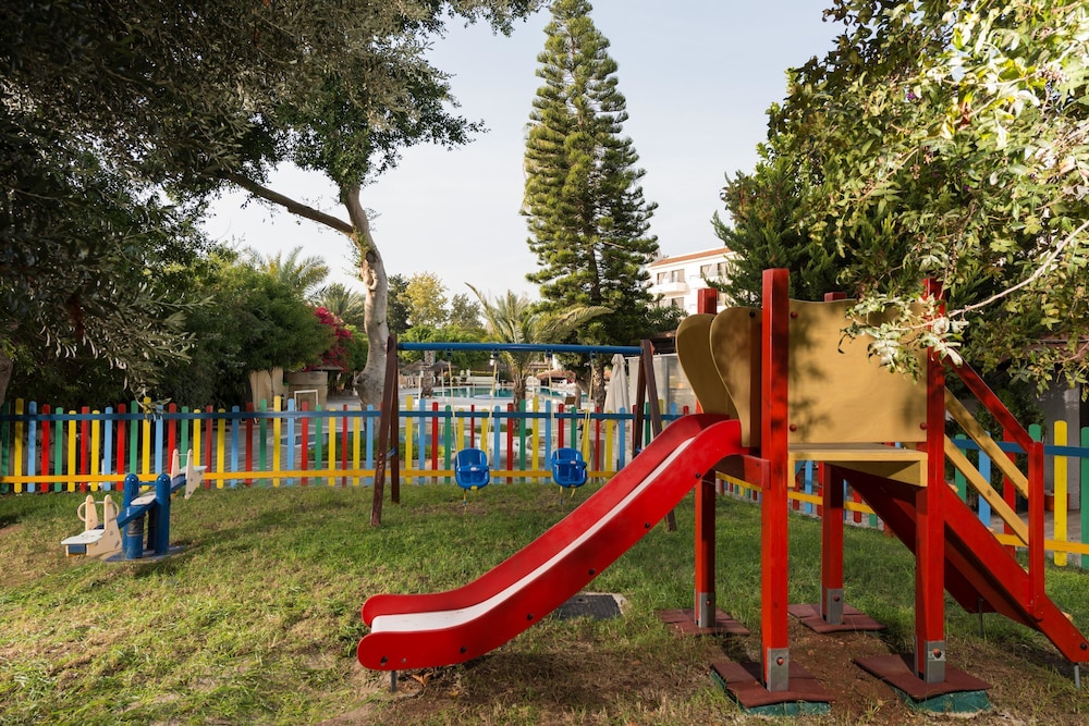 Paphos Gardens Apartments 57/91