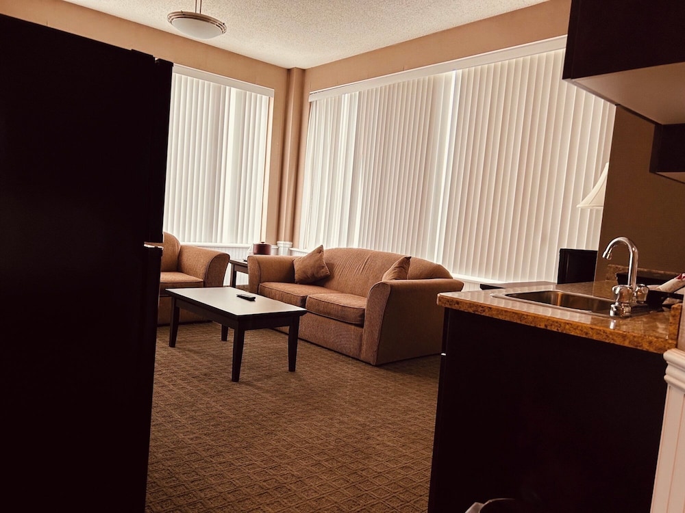Nomad Hotel And Suites 48/67