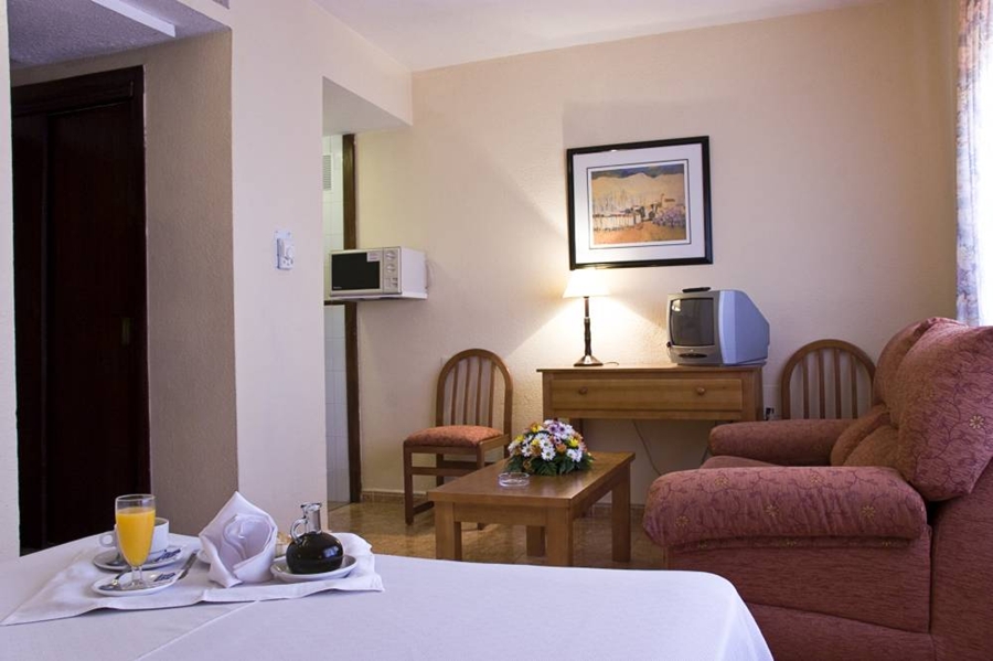 Resitur Apartamentos Turisticos En Seville 13/50