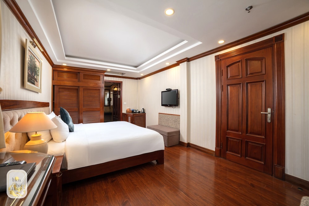 THIEN THAI HOTEL 14/49