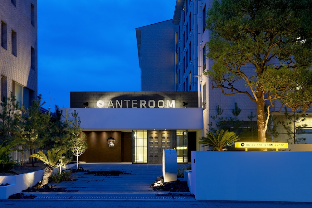 Anteroom Kyoto 41/48