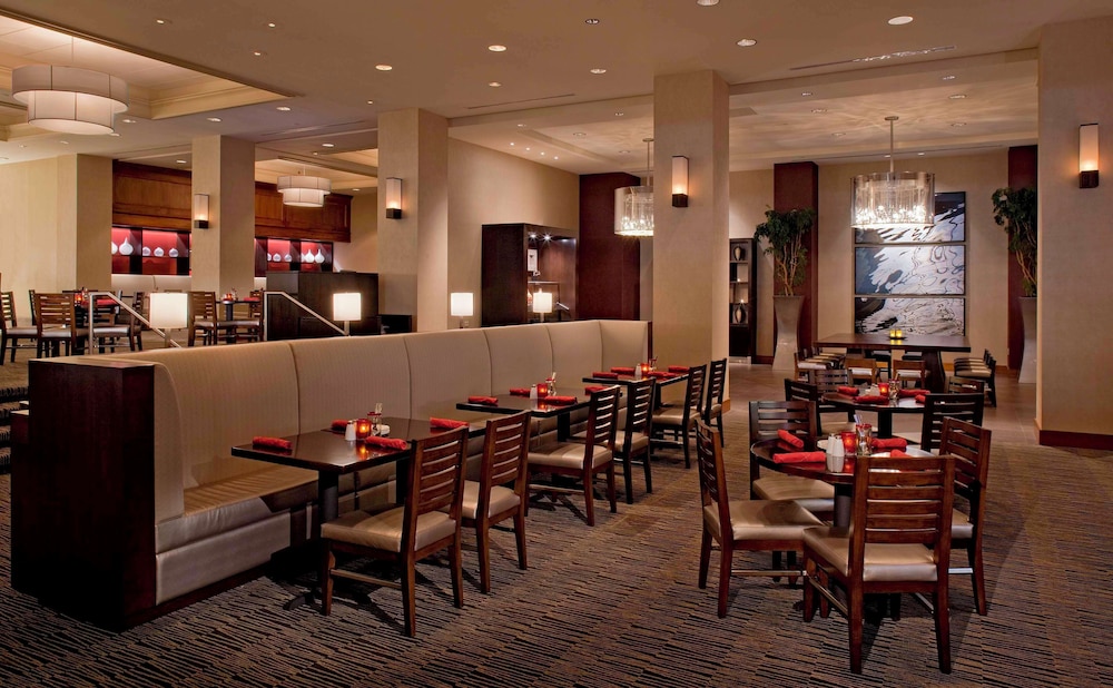Hyatt Regency Saint Louis at The Arch 43/76