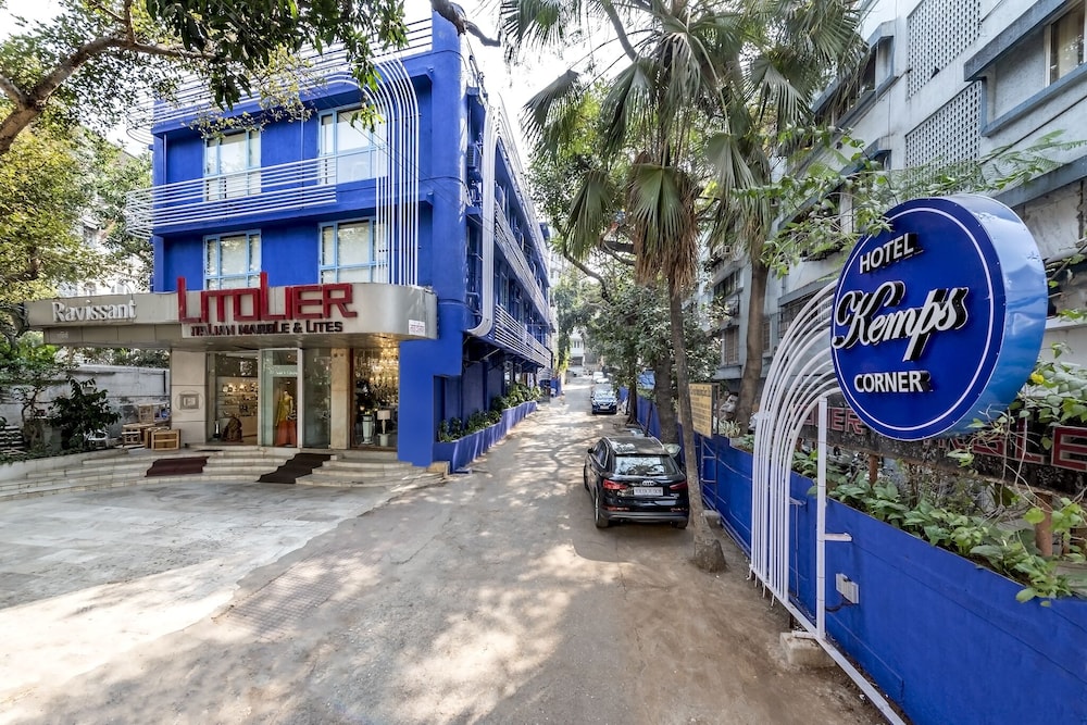 Hotel Kemps Corner 33/42
