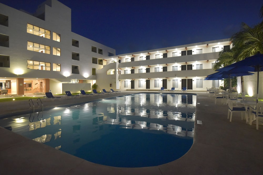 Hotel Bonampak 5/33