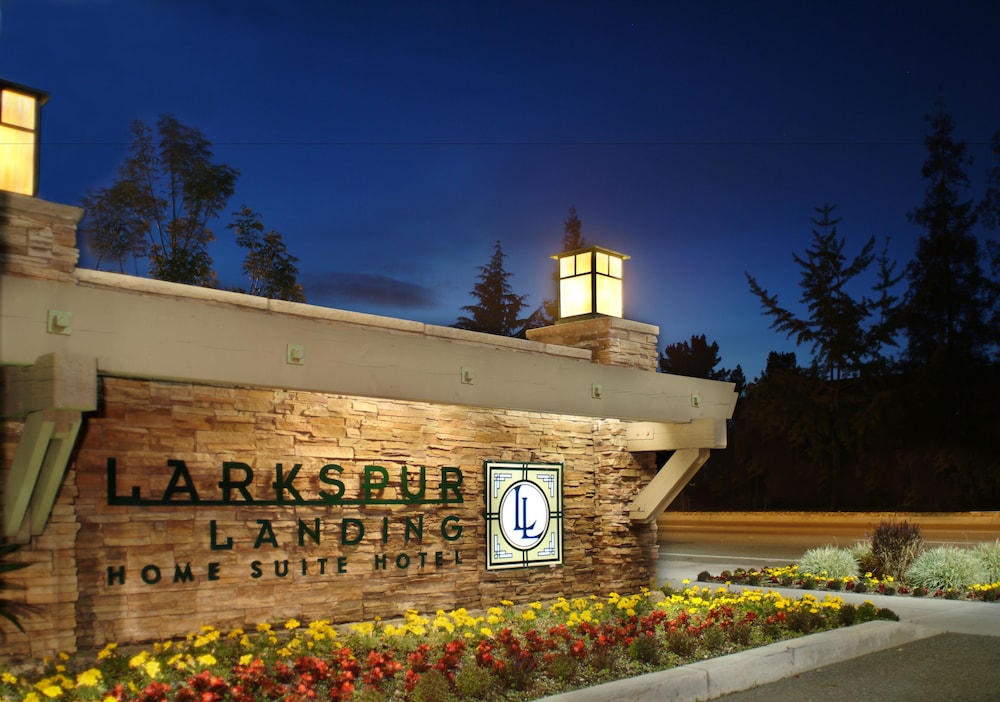 Larkspur Landing Sacramento - An All-Suite Hotel in SACRAMENTO - CA
