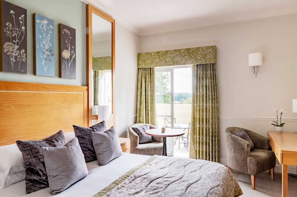 Buxted Park Hotel 14/49