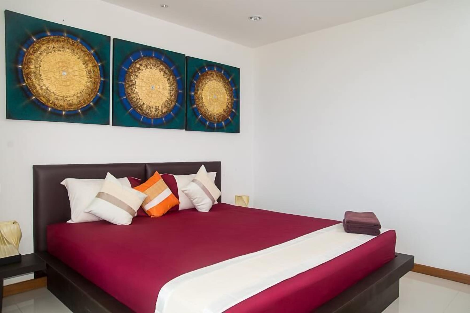 2 BEDROOMS, EXECUTIVE, APARTMENT