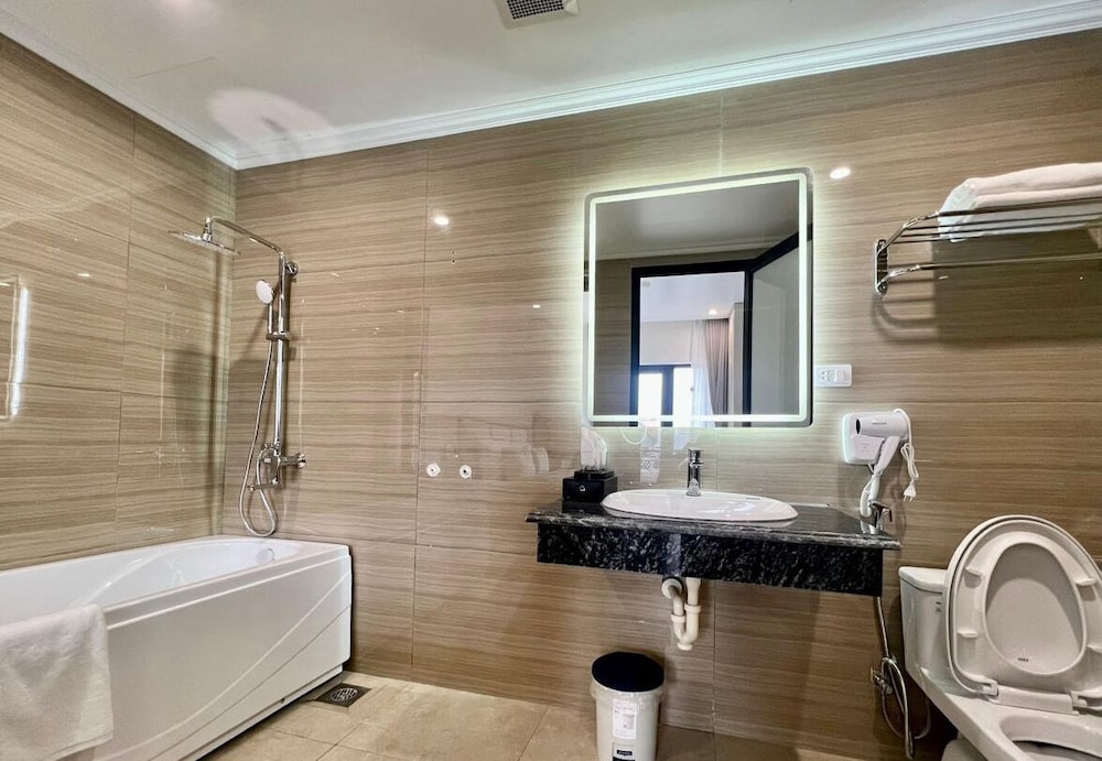 Grand Dragon Noi Bai Hotel 18/22