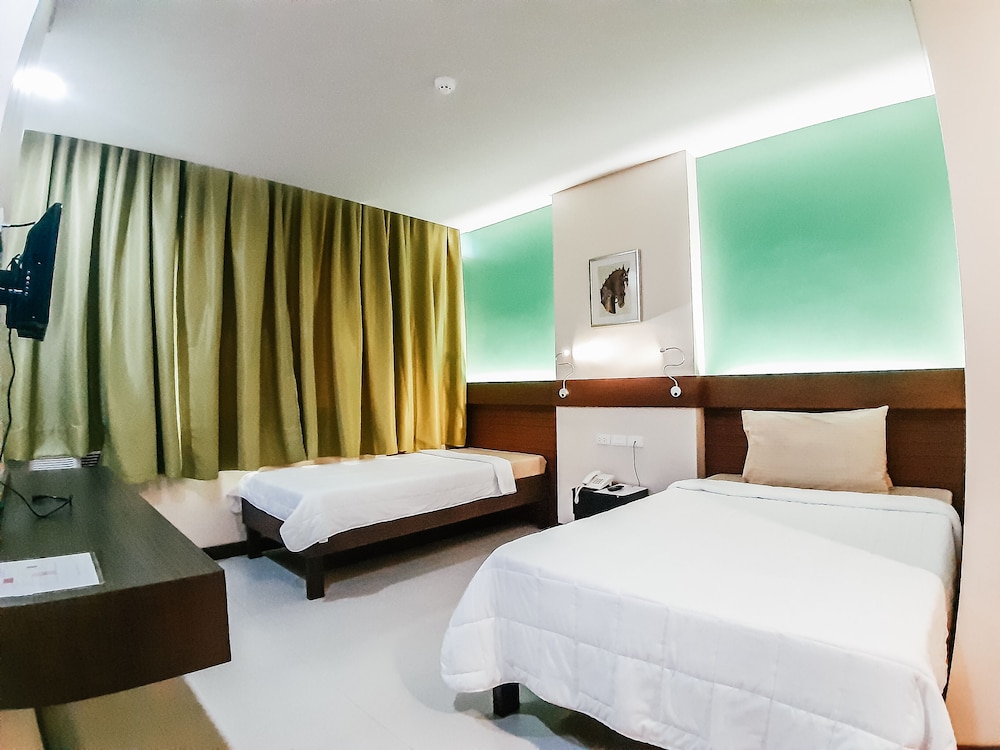 Cres Ebo Mansion Hotel And Bistro 14/20
