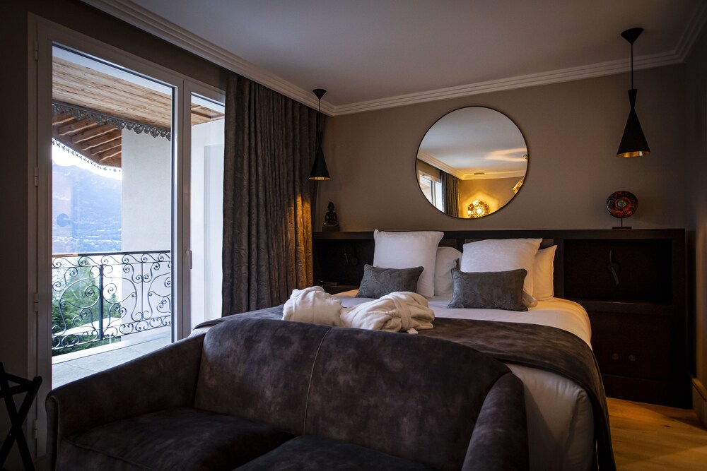 L Incomparable Hotel 18/64
