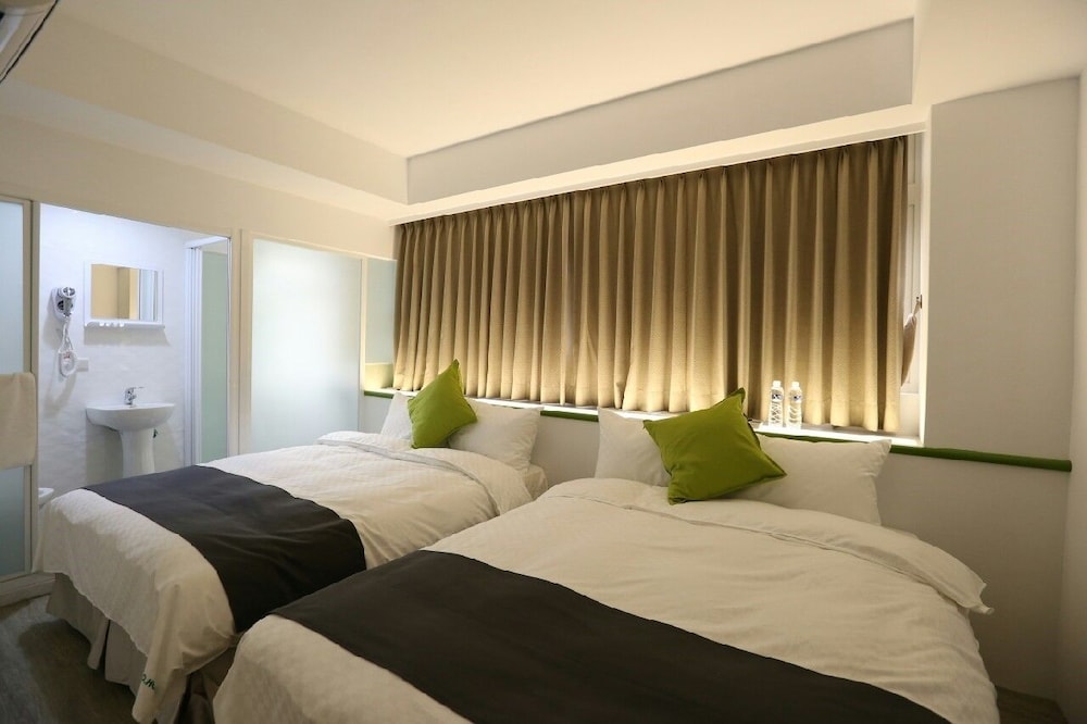 T.O. Hotel 13/47