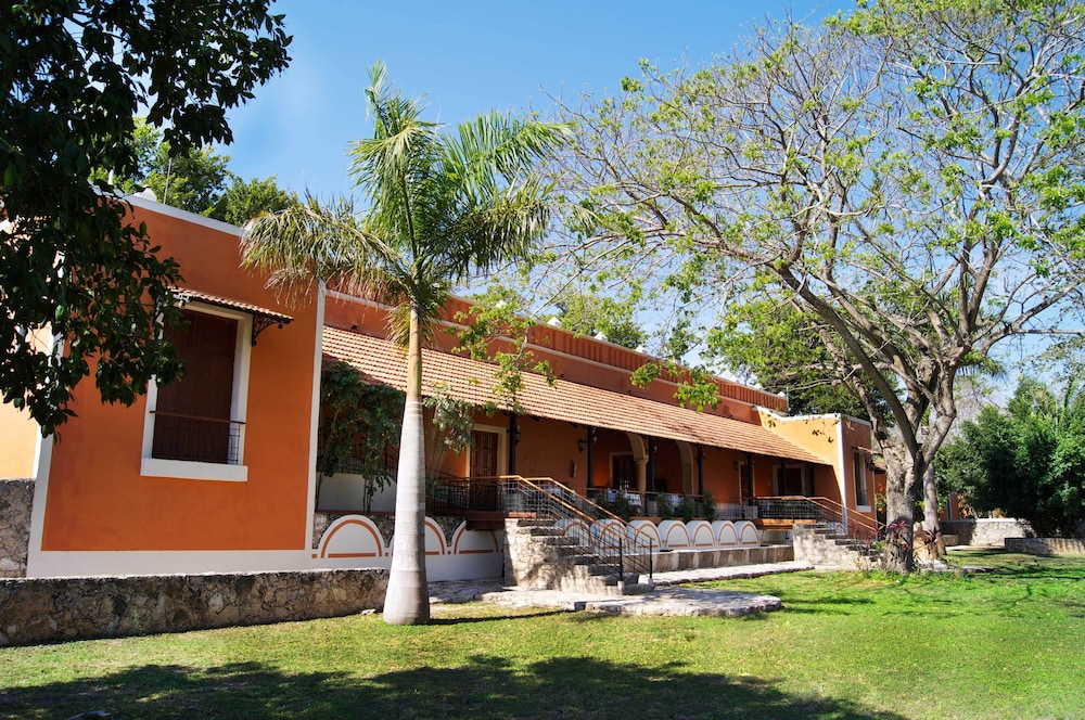 HACIENDA NOC-AC HOTEL & SPA 37/50